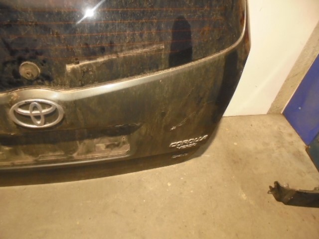 Porta traseira (3ª/5ª porta-malas (tampa de alcapão) Toyota Corolla R10