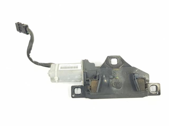 Motor acionador de abertura/fechamento de porta-malas (de 3ª/5ª porta traseira) 67107114613 BMW