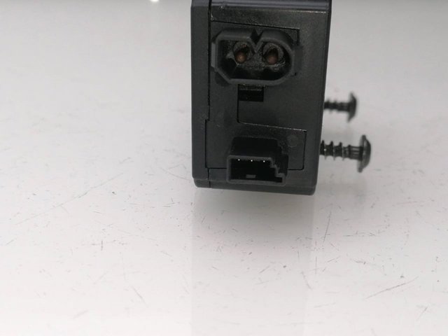 67118361140 BMW Актуатор замка багажника купить в Черкассы