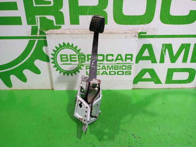 Pedal de embraiagem Opel Astra L35