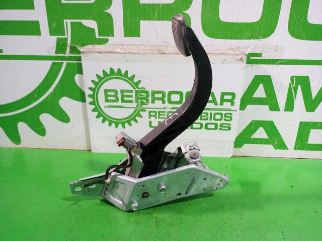 Pedal de embraiagem Opel Astra L35