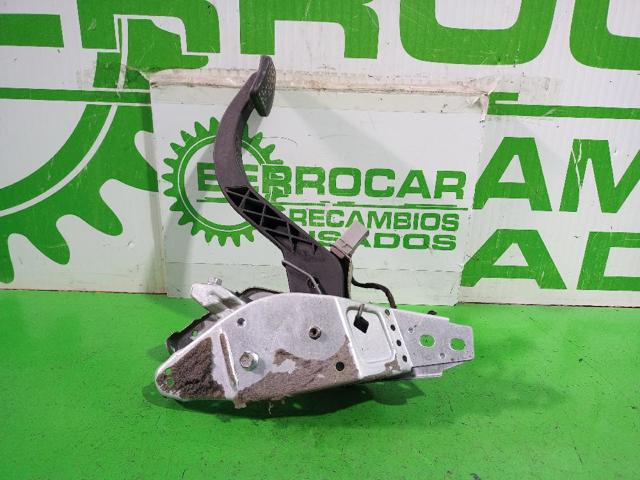 Pedal de embraiagem Opel Astra L35