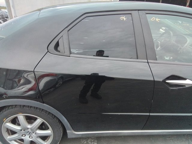 Porta traseira direita para Honda Civic VIII Hatchback 1.8 (FN1, FK2) R18A2 67510SMGE00ZZ