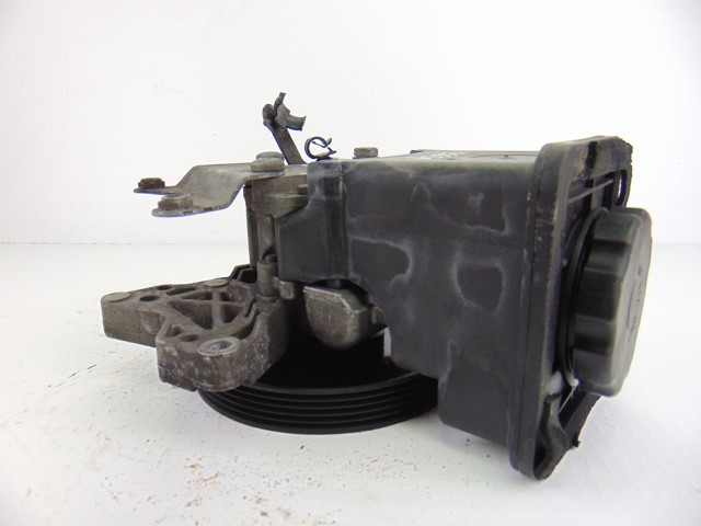 6754172 BMW Насос ГУР купить в Ирпень