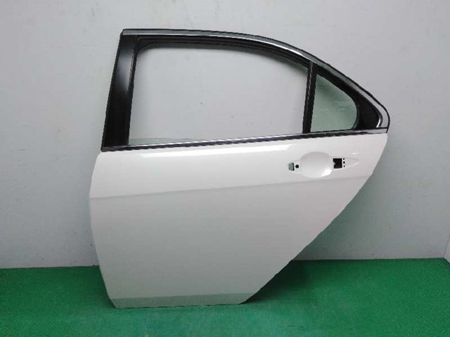 Porta traseira esquerda para Honda Accord VII 2.2 i-CTDI (CN1) N22A1 67550SEA900ZZ