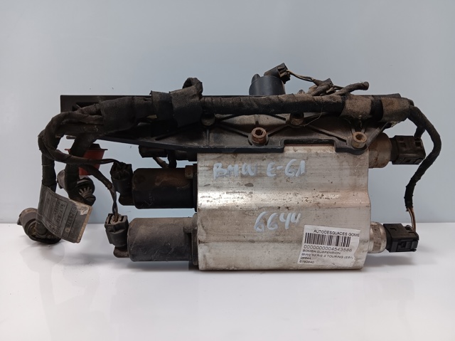 BMW 6760840 Блок клапанов регулируемой подвески в наличии Ровно
