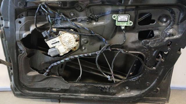 67626925964 BMW Мотор стеклоподъемника двери передней правой купить в Ужгород