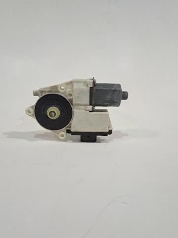 67626925965 BMW Мотор стеклоподъемника двери задней левой купить в Киев