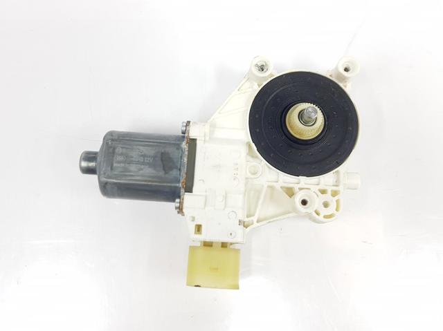 Motor de acionamento de vidro da porta dianteira esquerda 67627046032 BMW