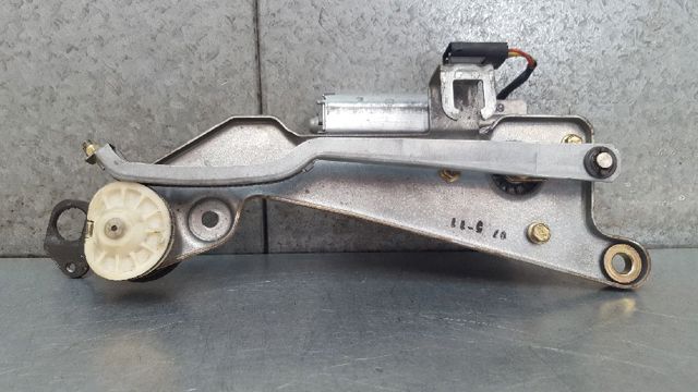 67631391801 Моторчик заднего дворника купить Ирпень