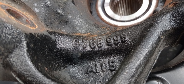 BMW 6768995 Цапфа передняя левая в наличии Львов