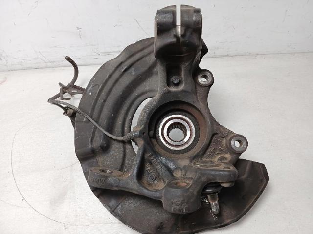 6768996 BMW Цапфа (поворотный кулак) передний правый купить в Чернигов