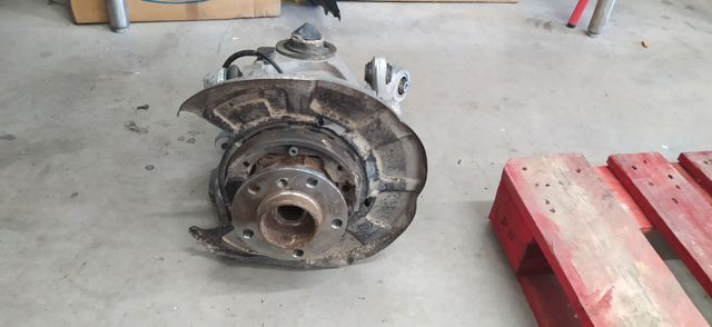 BMW 677095407 Рычаг задней подвески нижний правый в наличии Черкассы