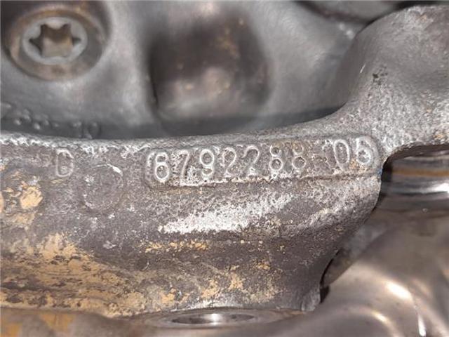 BMW 6792288 Цапфа передняя правая в наличии Винница