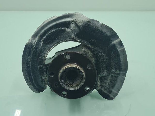 6792288 BMW Цапфа (поворотный кулак) передний правый купить в Ужгород