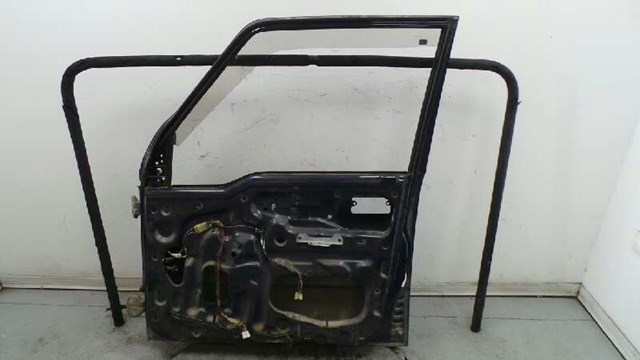 6800177812000 SUZUKI Дверь передняя правая купить в Ирпень