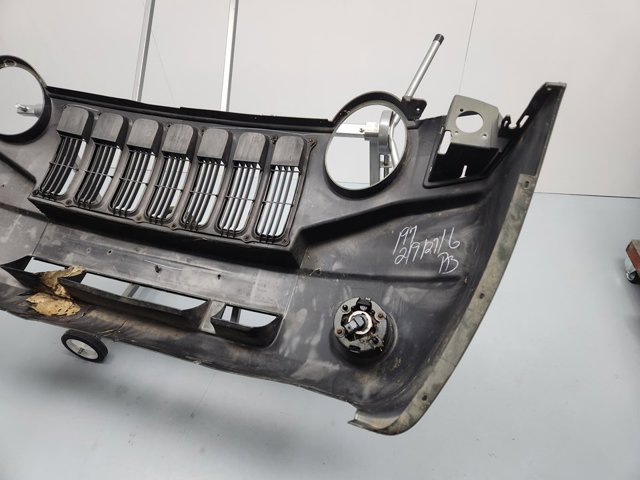 68002271AA CHRYSLER Бампер передний купить в Каменское