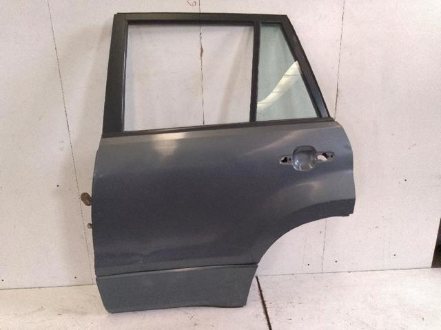 Porta traseira esquerda 6800465832 Suzuki