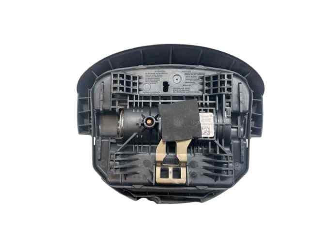 681000079R RENAULT Торпедо купить в Днепр