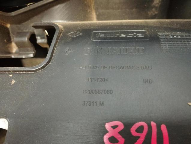 681000079R RENAULT Панель салона передняя "торпедо" купить в Львов