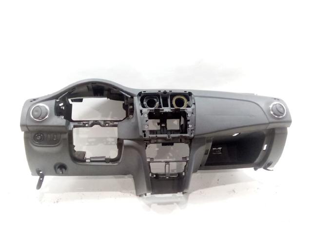RENAULT 681004784R Торпедо в наличии Кривой Рог