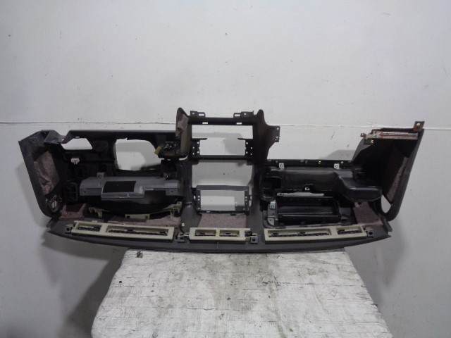 68100VJ400 NISSAN Торпедо купить в Запорожье