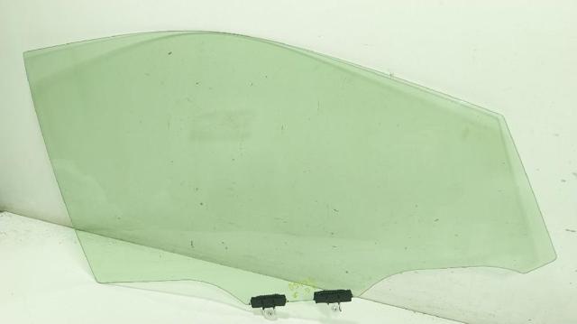6810142260 TOYOTA Стекло двери передней правой купить в Чернигов