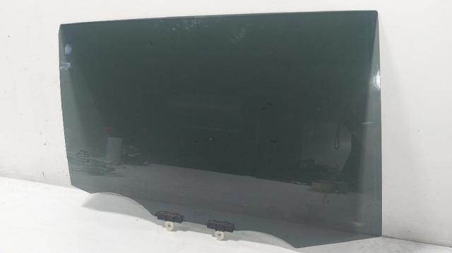 681030E090 Стекло двери задней правой купить Львов