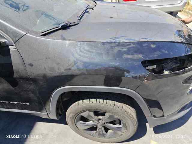 CHRYSLER 68103308AD Крыло переднее правое в наличии Николаев