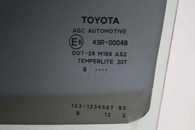 TOYOTA 6810402200 Стекло двери задней левой в наличии Одесса