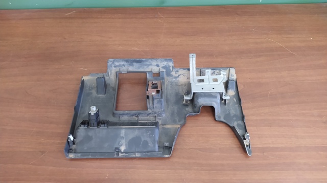 681068H810 NISSAN купить в Винница