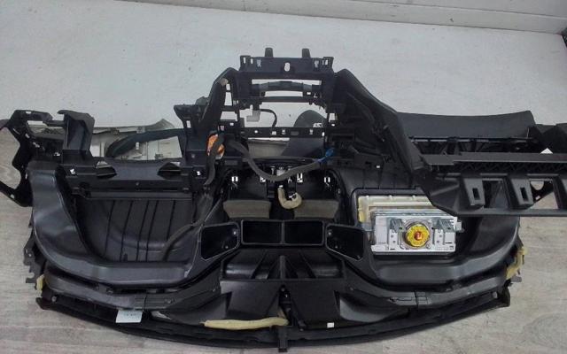 NISSAN 682004EH0A Торпедо в наличии Львов