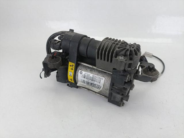 Compressor de bombeio pneumático (de amortecedores) 68204730AG Chrysler