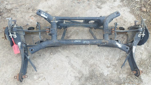 Viga de suspensão traseira (plataforma veicular) 68211933AB Chrysler