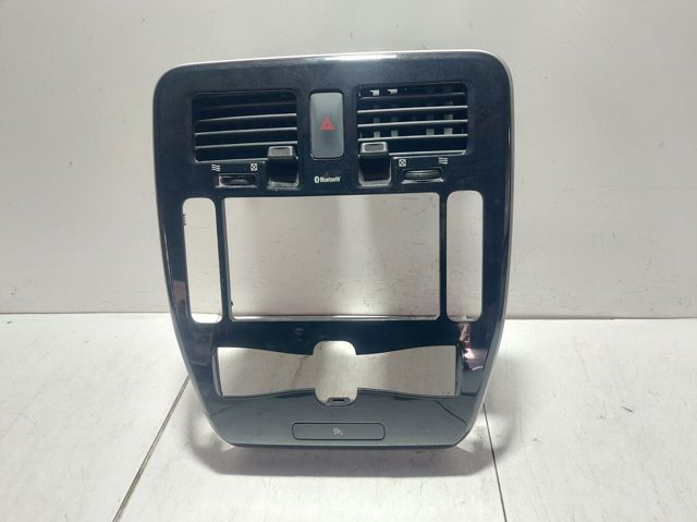 NISSAN 682603NL0A в наличии Черновцы