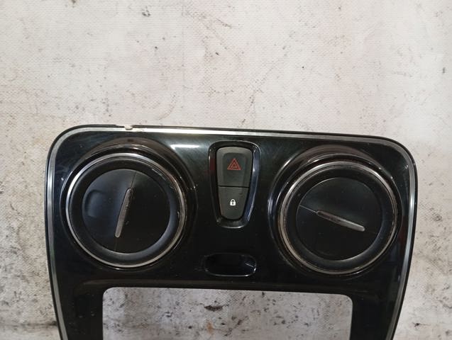 682607382R RENAULT купить в Ирпень