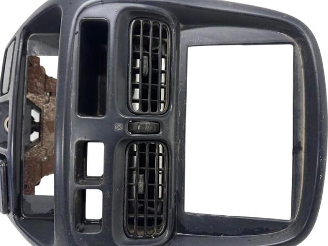 68261VJ200 NISSAN купить в Винница