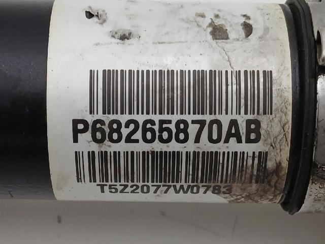CHRYSLER 68265870AB Правая полуось в наличии Днепр