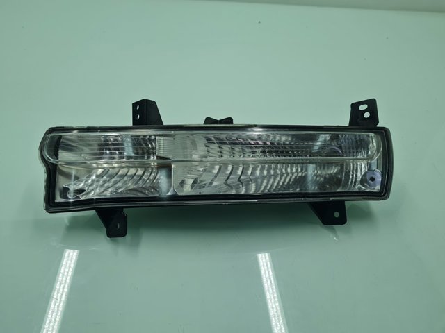 CHRYSLER 68266926AB Фара дневного света правая в наличии Каменское