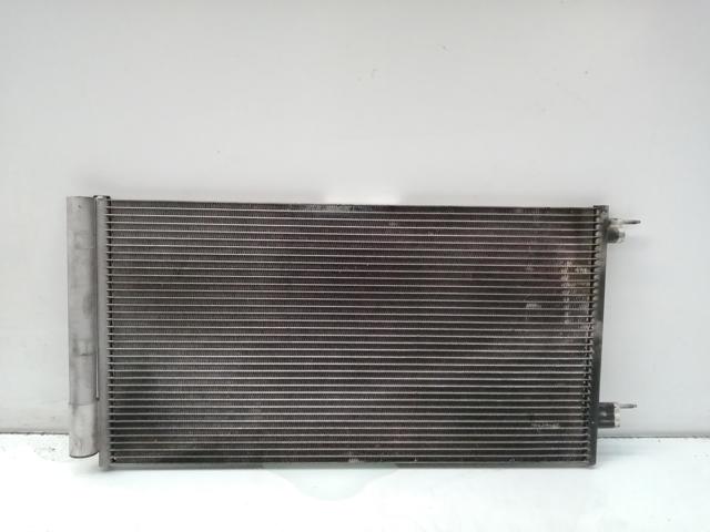 Radiador de aparelho de ar condicionado 68273402AA Chrysler