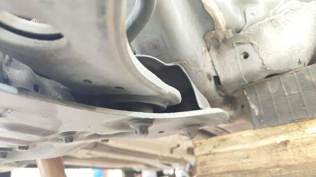 CHRYSLER 68318011AG Рычаг передней подвески нижний левый в наличии Харьков