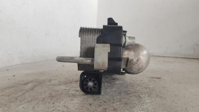 6842989 BMW Радиатор кондиционера купить в Полтава