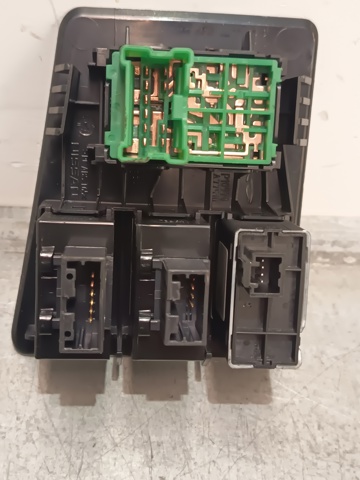 68485BR60A NISSAN купить в Днепр