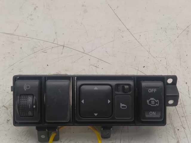 68492EB300 NISSAN купить в Сумы