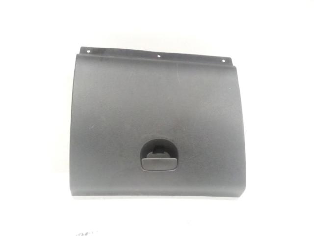 685116430R RENAULT Крышка перчаточного ящика (бардачка) купить в Украина