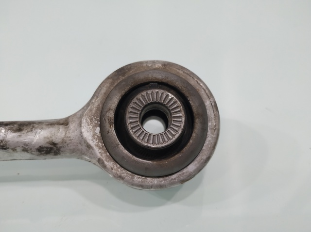 6852992 BMW Нижний рычаг купить в Николаев