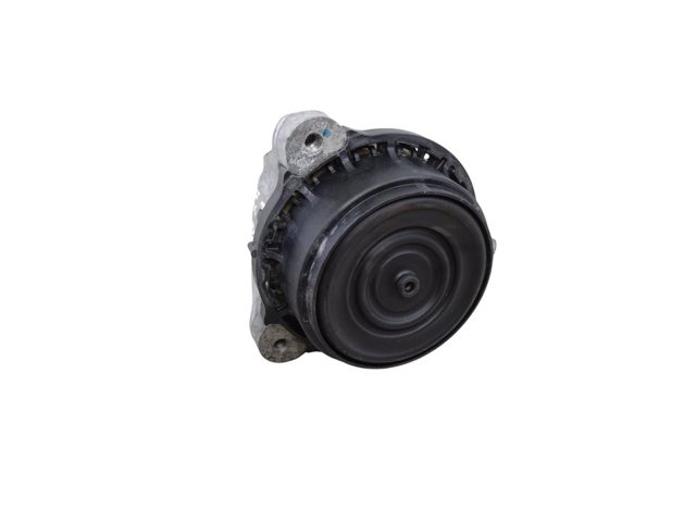 6860472 BMW Правая подушка двигателя купить в Житомир
