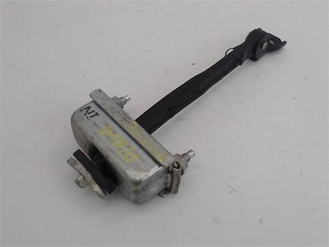 686100F010 TOYOTA Ограничитель открывания двери передний левый купить в Черкассы