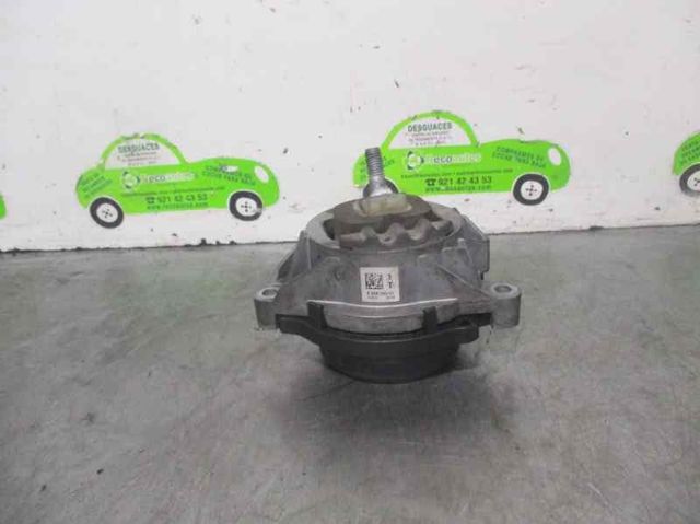 Coxim (suporte) esquerdo de motor 6868395 BMW