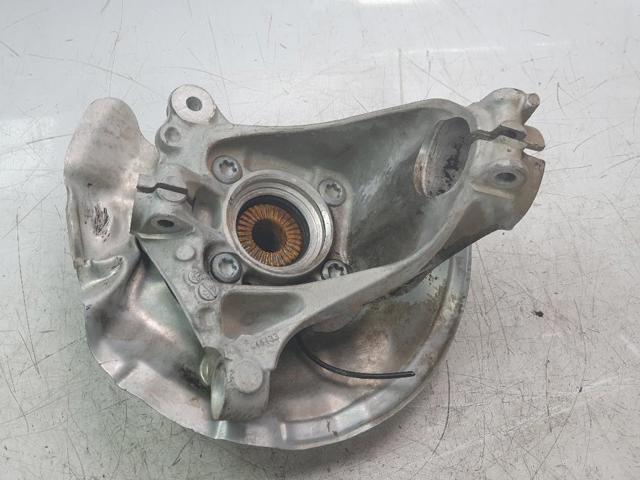 6876646 BMW Цапфа передняя правая купить в Ирпень